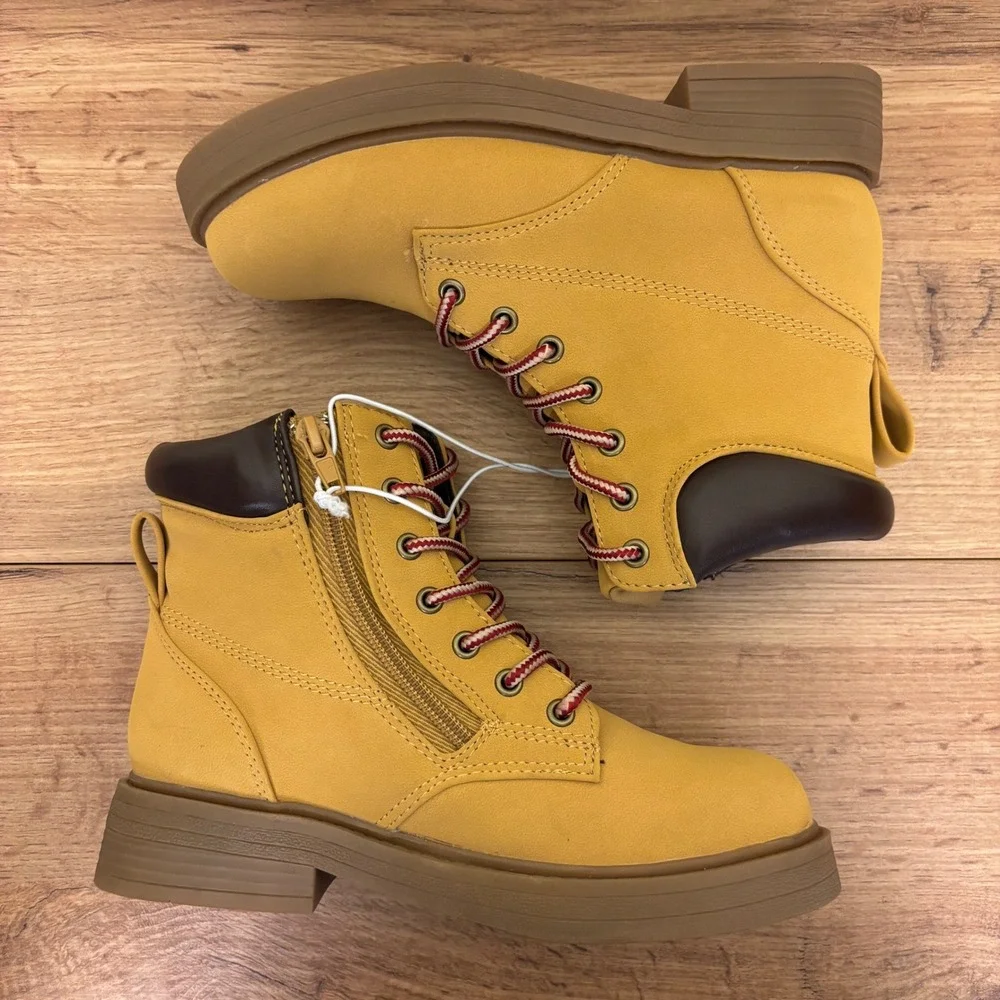 Steve Madden excellent pre